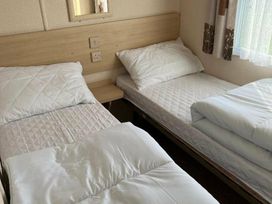 The Chase - Holiday Accommodation 16499 - Lincolnshire - 1186033 - thumbnail photo 8