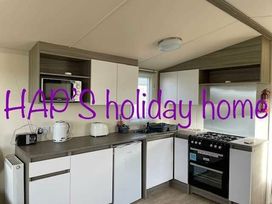 Orchards Holiday Village - Holiday Accommodation 16505 - Suffolk & Essex - 1186035 - thumbnail photo 5