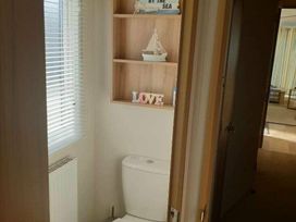 Unity Holiday Resort - Holiday Accommodation 16507 - Somerset & Wiltshire - 1186037 - thumbnail photo 9