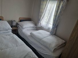 Shorefield Country Park - Holiday Accommodation 16514 - Dorset - 1186038 - thumbnail photo 9