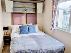 Barmouth Bay Holiday Village - Holiday Accommodation 16524 - Mid Wales - 1186040 - thumbnail photo 6