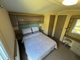 Cherry Tree Holiday Park - Holiday Accommodation 16544 - Norfolk - 1186044 - thumbnail photo 6