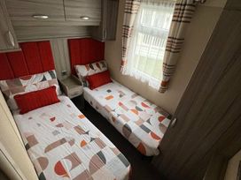 Cherry Tree Holiday Park - Holiday Accommodation 16544 - Norfolk - 1186044 - thumbnail photo 8