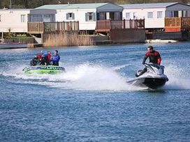 7 Lakes Country Park - Holiday Accommodation 16546 - Lincolnshire - 1186045 - thumbnail photo 19