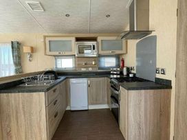 Chesil Beach Holiday Park - Holiday Accommodation 16589 - Dorset - 1186055 - thumbnail photo 3