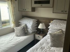 Southview Holiday Park - Holiday Accommodation 16596 - Lincolnshire - 1186057 - thumbnail photo 9