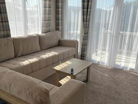 Unity Holiday Resort - Holiday Accommodation 16603 - Somerset & Wiltshire - 1186060 - thumbnail photo 4