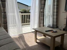 Unity Holiday Resort - Holiday Accommodation 16603 - Somerset & Wiltshire - 1186060 - thumbnail photo 6