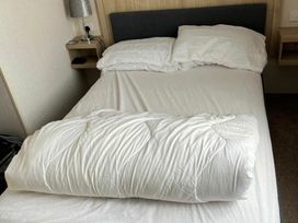 Unity Holiday Resort - Holiday Accommodation 16603 - Somerset & Wiltshire - 1186060 - thumbnail photo 10
