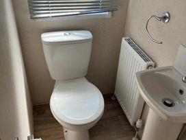 Unity Holiday Resort - Holiday Accommodation 16603 - Somerset & Wiltshire - 1186060 - thumbnail photo 15