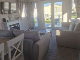 Marine Holiday Park - Holiday Accommodation 16604 - North Wales - 1186061 - thumbnail photo 14