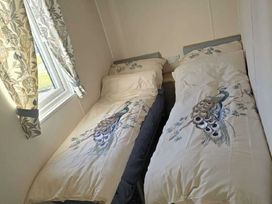 Marine Holiday Park - Holiday Accommodation 16604 - North Wales - 1186061 - thumbnail photo 16