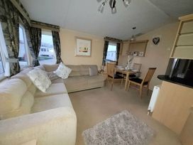 Golden Palm Resort - Holiday Accommodation 16611 - Lincolnshire - 1186064 - thumbnail photo 5