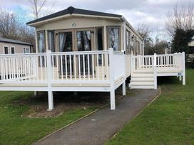 Burnham-on-Sea Holiday Park - Holiday Accommodation 16614 - Devon - 1186065 - thumbnail photo 1