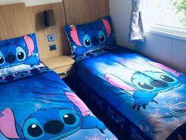 Burnham-on-Sea Holiday Park - Holiday Accommodation 16614 - Devon - 1186065 - thumbnail photo 9