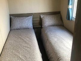 Perran Sands - Holiday Accommodation 16623 - Cornwall - 1186067 - thumbnail photo 9