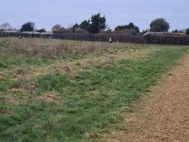 Hayling Island Holiday Park - Meadow Bay Villages - Holiday Accommodation 16626 - Hampshire - 1186068 - thumbnail photo 10