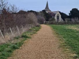 Hayling Island Holiday Park - Meadow Bay Villages - Holiday Accommodation 16626 - Hampshire - 1186068 - thumbnail photo 12