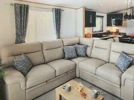Shorefield Country Park - Holiday Accommodation 16633 - Dorset - 1186069 - thumbnail photo 2