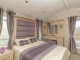 Freshwater Beach Holiday Park - Holiday Accommodation 16635 - Dorset - 1186070 - thumbnail photo 4