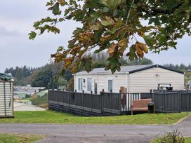 Three Lochs Holiday Park - Holiday Accommodation 16636 -  - 1186071 - thumbnail photo 17