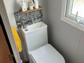 Millfield Site - Holiday Accommodation 16640 - Lincolnshire - 1186072 - thumbnail photo 11