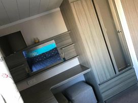 Doniford Bay - Holiday Accommodation 16697 - Devon - 1186080 - thumbnail photo 6