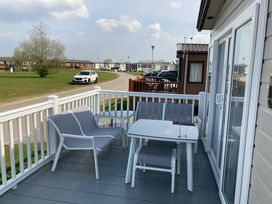 Tattershall Lakes Country Park - Holiday Accommodation 16721 - Lincolnshire - 1186084 - thumbnail photo 4