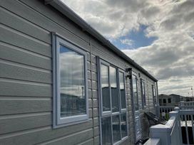 Tattershall Lakes Country Park - Holiday Accommodation 16721 - Lincolnshire - 1186084 - thumbnail photo 10