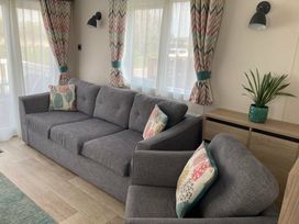 Tattershall Lakes Country Park - Holiday Accommodation 16721 - Lincolnshire - 1186084 - thumbnail photo 17