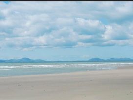Lyons Sunnysands Holiday Park - Holiday Accommodation 16727 - Mid Wales - 1186087 - thumbnail photo 3