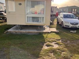 Lyons Sunnysands Holiday Park - Holiday Accommodation 16727 - Mid Wales - 1186087 - thumbnail photo 8