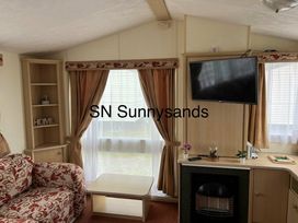 Lyons Sunnysands Holiday Park - Holiday Accommodation 16727 - Mid Wales - 1186087 - thumbnail photo 12