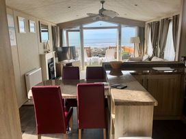Lyons Sunnysands Holiday Park - Holiday Accommodation 16729 - Mid Wales - 1186089 - thumbnail photo 4