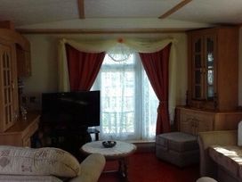 The Chase - Holiday Accommodation 1675 - Lincolnshire - 1186093 - thumbnail photo 2