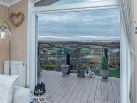 Hafan y Mor Haven - Holiday Accommodation 16778 - North Wales - 1186101 - thumbnail photo 2