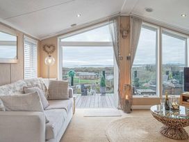 Hafan y Mor Haven - Holiday Accommodation 16778 - North Wales - 1186101 - thumbnail photo 6