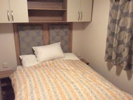 White Acres Holiday Park - Holiday Accommodation 1678 - Cornwall - 1186103 - thumbnail photo 2