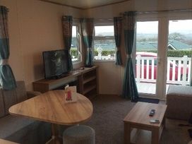 White Acres Holiday Park - Holiday Accommodation 1678 - Cornwall - 1186103 - thumbnail photo 9