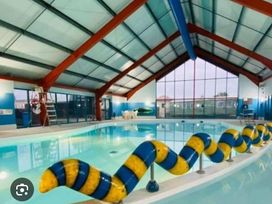 Hayling Island Holiday Park - Meadow Bay Villages - Holiday Accommodation 16780 - Hampshire - 1186104 - thumbnail photo 7