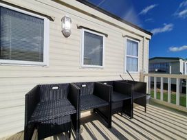 Golden Palm Resort - Holiday Accommodation 16787 - Lincolnshire - 1186107 - thumbnail photo 16