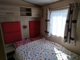 Seal Bay Resort - Holiday Accommodation 16819 - Hampshire - 1186112 - thumbnail photo 7