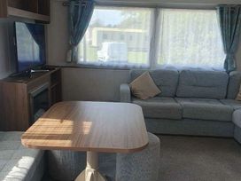 Hafan y Mor Haven - Holiday Accommodation 16833 - North Wales - 1186116 - thumbnail photo 3