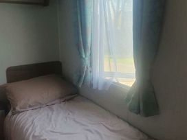 Hafan y Mor Haven - Holiday Accommodation 16833 - North Wales - 1186116 - thumbnail photo 6