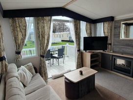 Lido Beach Holiday Park - Holiday Accommodation 16842 - North Wales - 1186117 - thumbnail photo 16