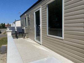Golden Palm Resort - Holiday Accommodation 16849 - Lincolnshire - 1186118 - thumbnail photo 8