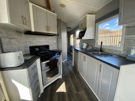 Promenade Site - Holiday Accommodation 16854 - Lincolnshire - 1186123 - thumbnail photo 2