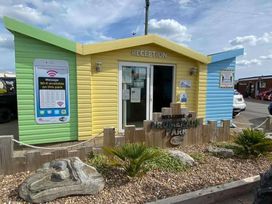 Promenade Site - Holiday Accommodation 16854 - Lincolnshire - 1186123 - thumbnail photo 11