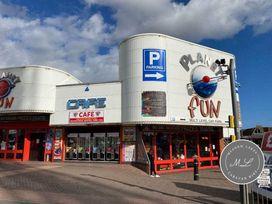 Promenade Site - Holiday Accommodation 16854 - Lincolnshire - 1186123 - thumbnail photo 18