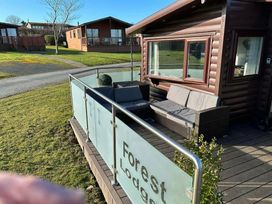 Hafan y Mor Haven - Holiday Accommodation 16860 - North Wales - 1186125 - thumbnail photo 1